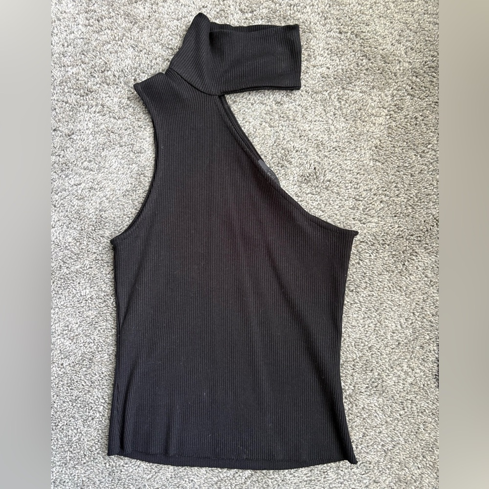 The Range Women's Black Ribbed Top